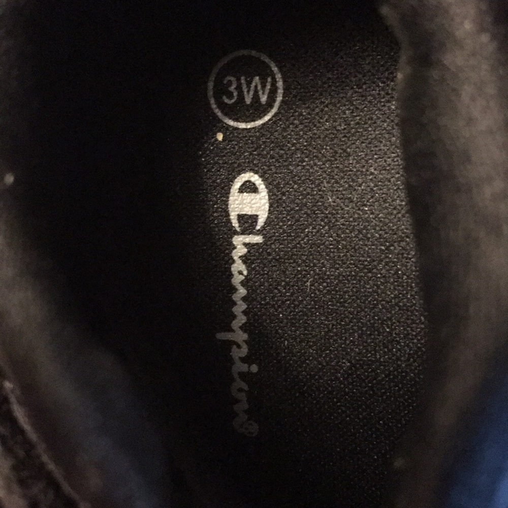 Baby sneakers - Picture 3 of 4